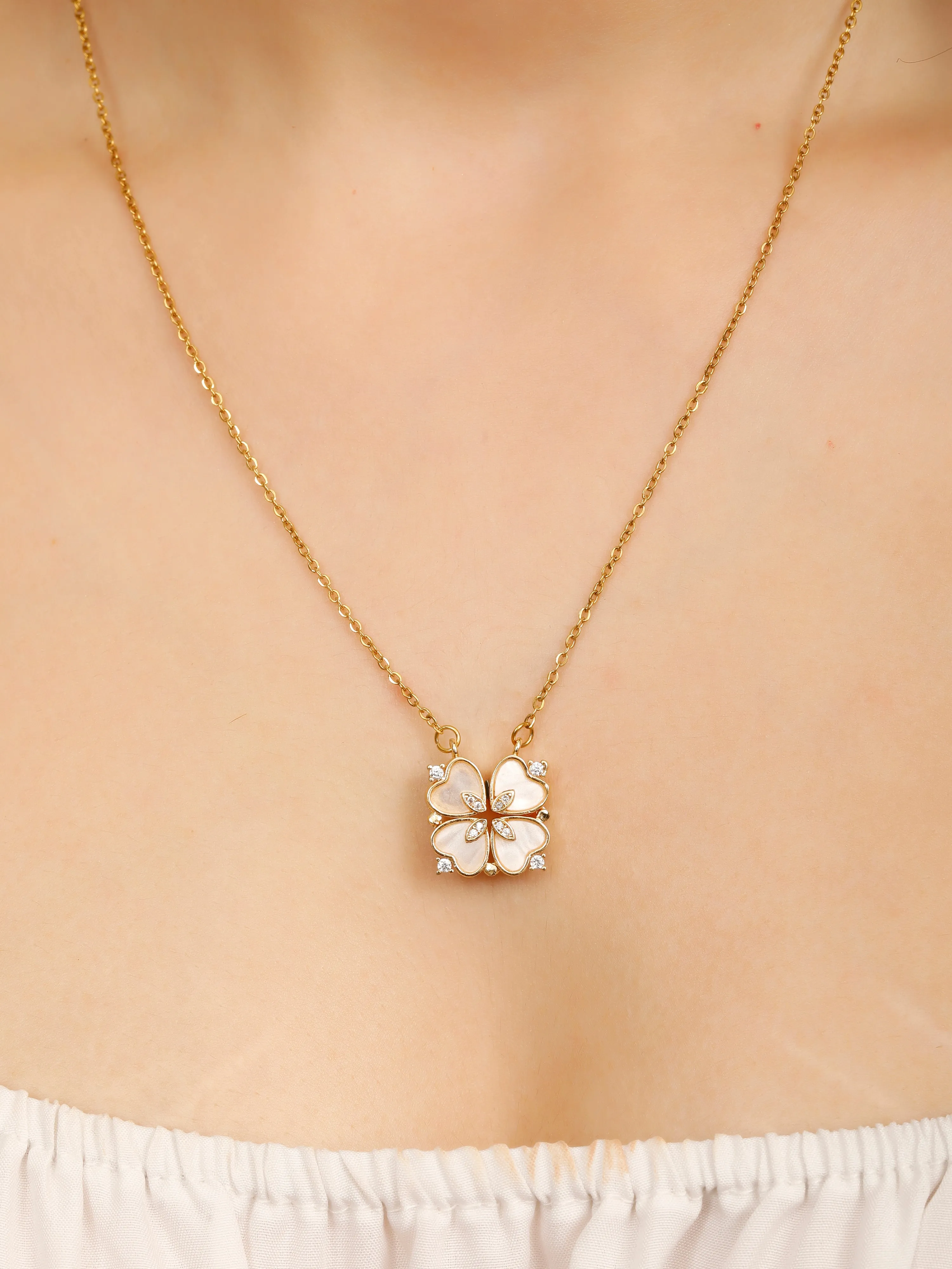 Abstract Flora/Dazzling Hearts Pendants