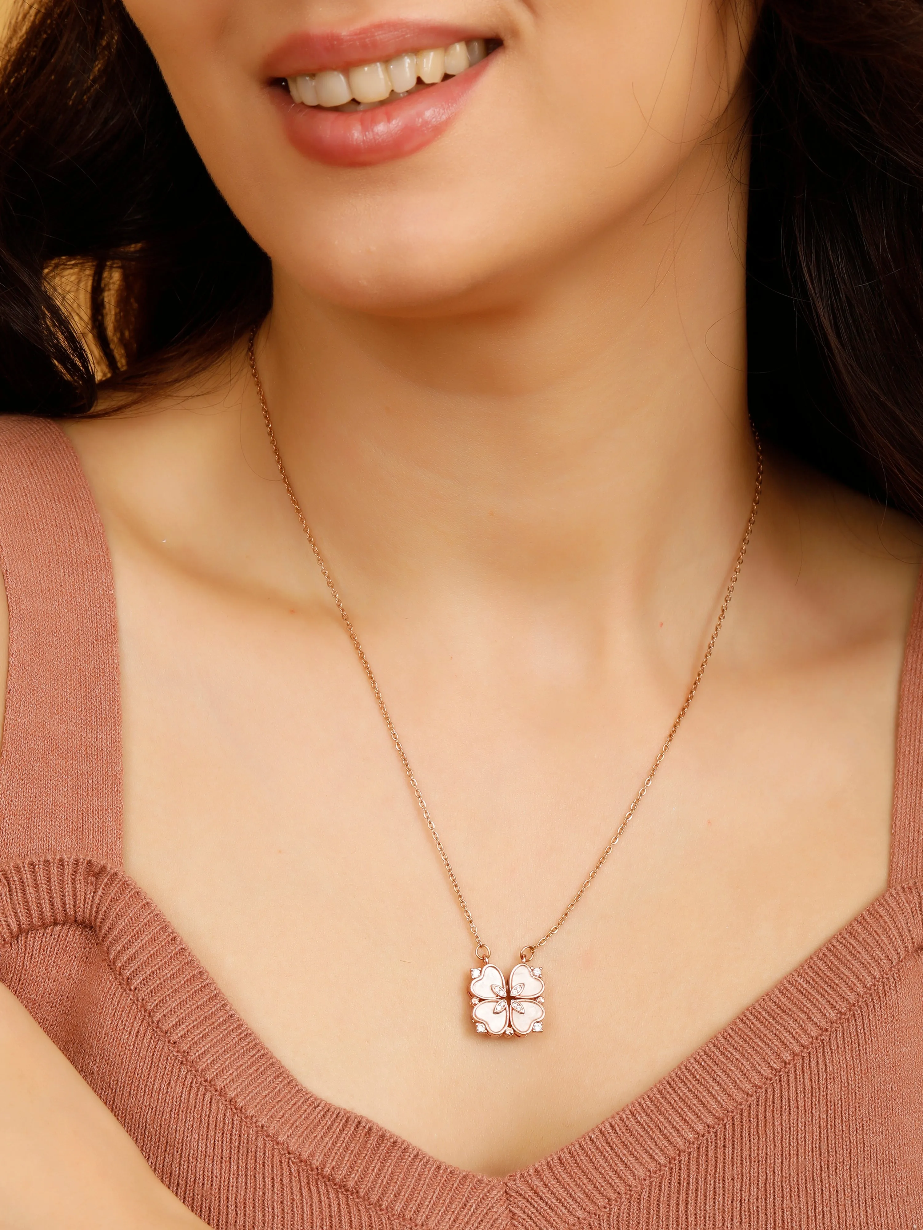Abstract Flora/Dazzling Hearts Pendants