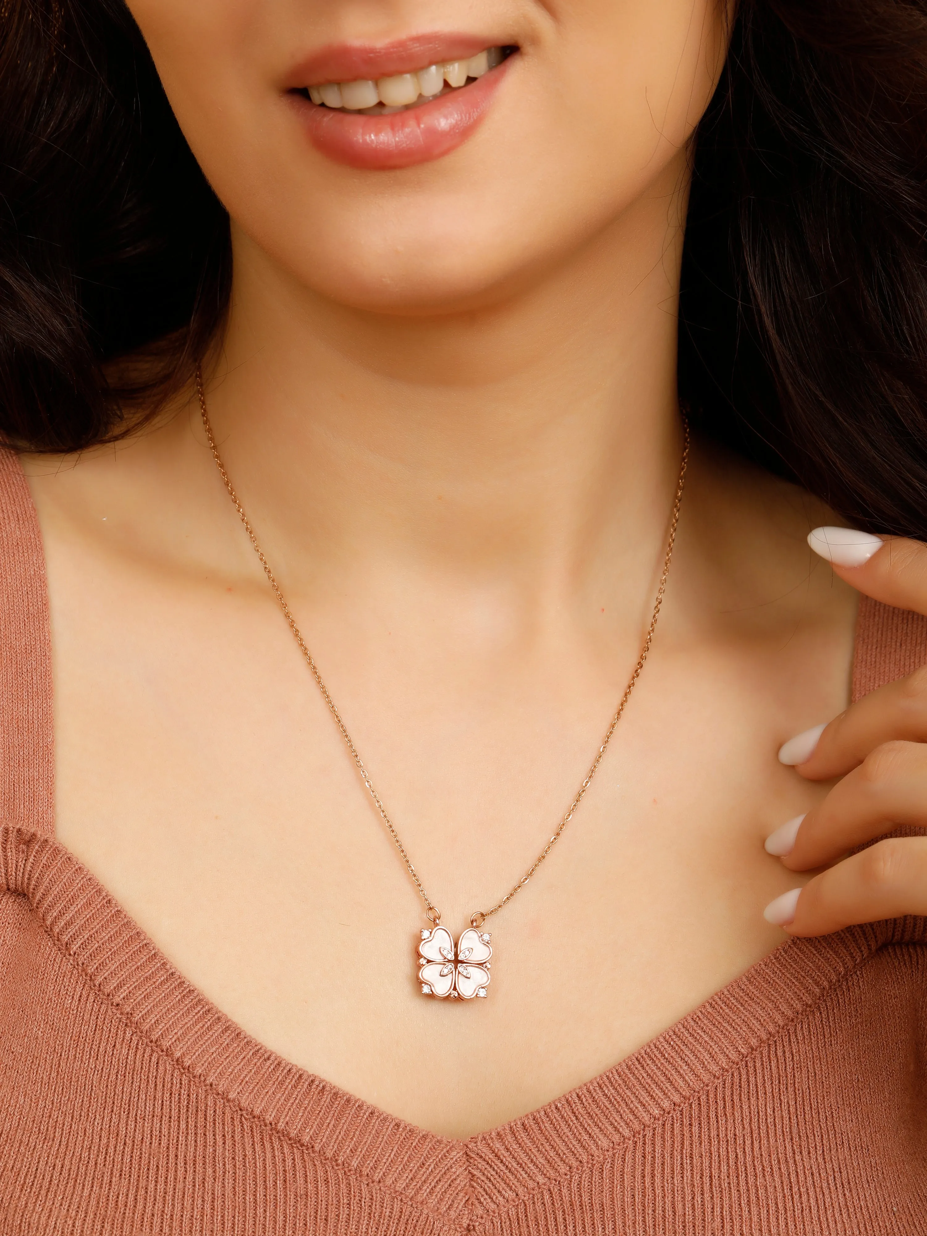 Abstract Flora/Dazzling Hearts Pendants