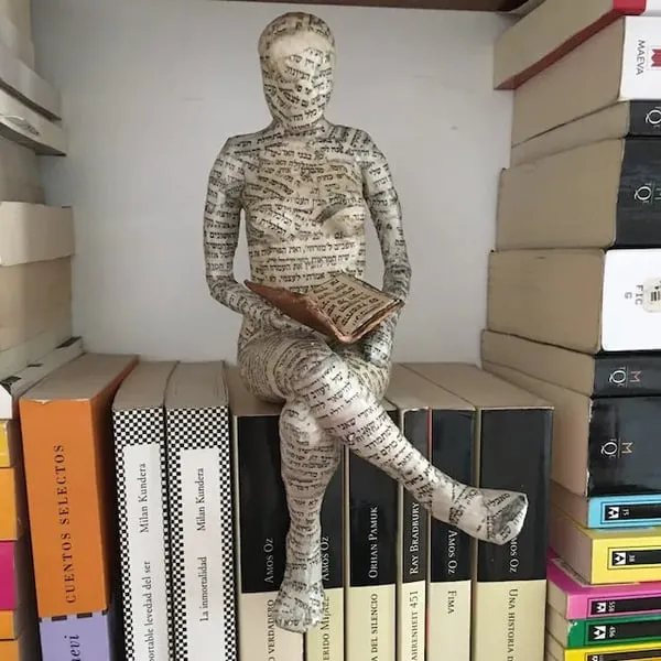 🔥Last Day 49% OFF🔥📚Nordic Modern Reading Woman Statue