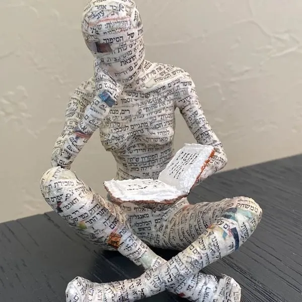 🔥Last Day 49% OFF🔥📚Nordic Modern Reading Woman Statue